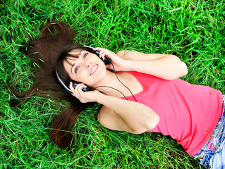 girl listening music
