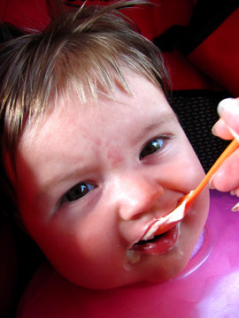 baby eating