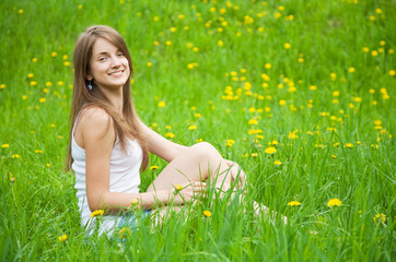 Fototapeta premium long-haired teen girl