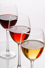 .Three Colors of Wine