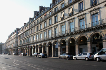 Fototapeta na wymiar Rue de Rivoli, 1. dzielnicy Paryża, Paryż, Francja