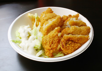 Fish n Chips With Vegetables and Tartar Sauce
