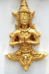 Fototapeta na wymiar Small Golden Statue
