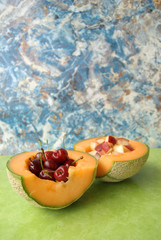 Naklejka na ściany i meble melona ze świeżych owoców