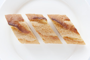 カットしたフランスパン