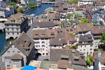 Fototapeta premium vieille ville de zurich vue d'en haut