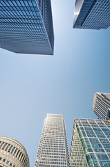 Fototapeta na wymiar Canary Wharf financial district in London.