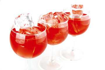 wine and crystal ice