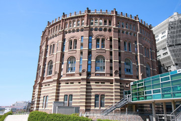 Obraz premium Gasometer Wien
