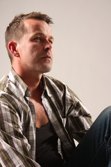 ernster Mann