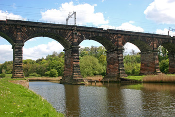 Fototapeta na wymiar viaduct over River Weaver