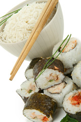 sushi et bol de riz