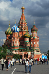 Fototapeta na wymiar Turystyka na Placu Czerwonym w Moskwie
