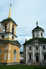 Fototapeta na wymiar Kaplice w okolicy Kouskovo
