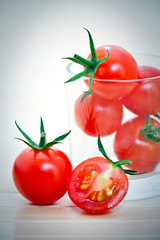 Tomates cerise en apéritif