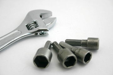A normal wrench and serial hexagon socket wrench.