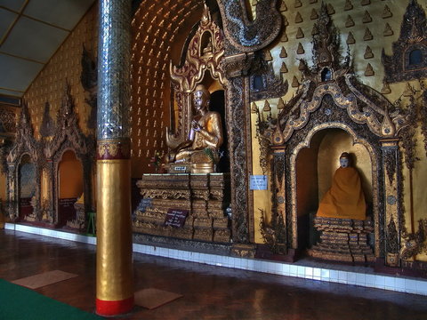 Myanmar, Inle lake - Main Paya Buddha nb.5