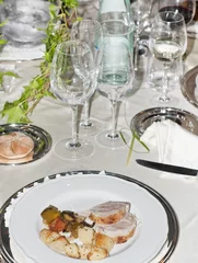 Crédence de cuisine en verre imprimé Gamme de produits tavola apparecchiata in ristorante
