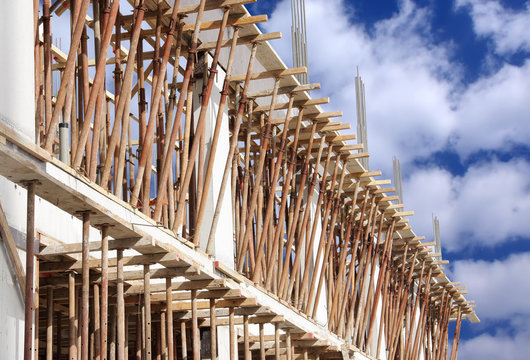 Beam casting in construction of new building