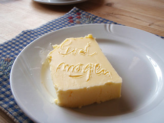 Frühstücksbutter mit Gruß