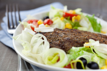 Grilled steak with vegetables