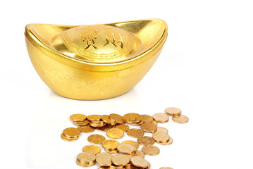 shoe-shaped gold ingot with coins