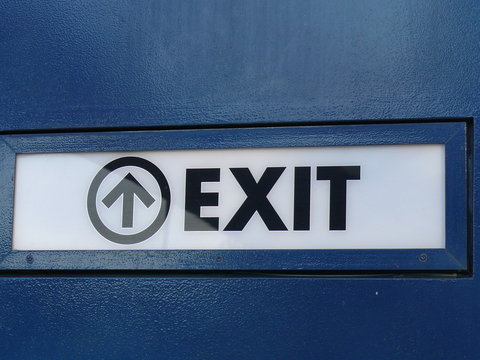 exit 出口