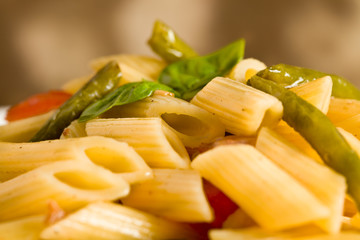 Pasta con Pancetta Pomodoro Fresco e Fagiolino