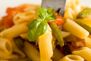 Pasta con Pancetta Pomodoro Fresco e Fagiolino