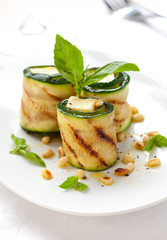 zucchini rolls with cheese