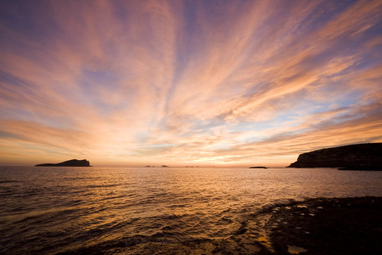 puesta de sol en el mar