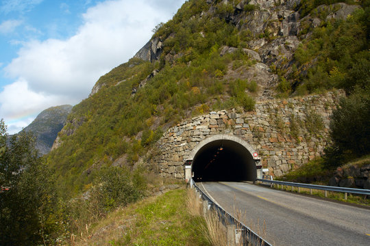 Fototapeta tunnel