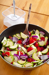 verdure miste in padella