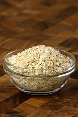 oat flakes in a bowl