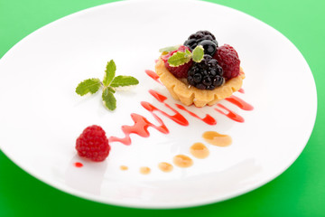 Fruit petite cake