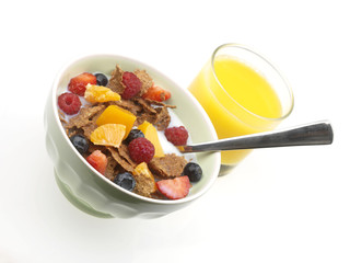 Cereal with Fresh Fruit