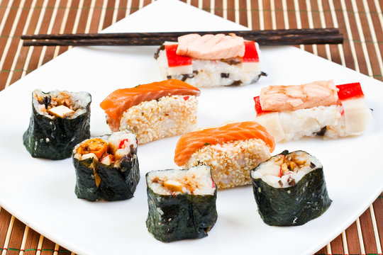 sushi rolls and chipsticks