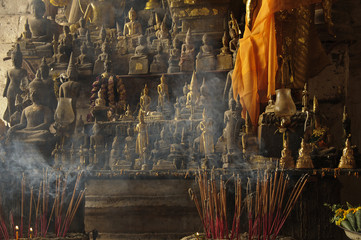 Buddhaskulpturen,Laos,Asien