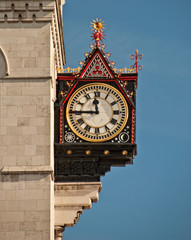 clock on the royal courts of justice