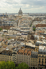 Obraz premium Vue de Paris depuis la cathédrale notre dame de Paris