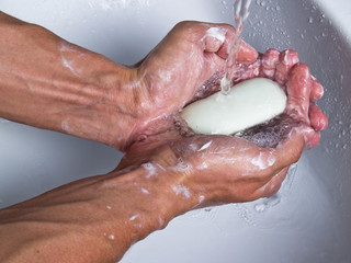 Fototapeta premium Holding soap