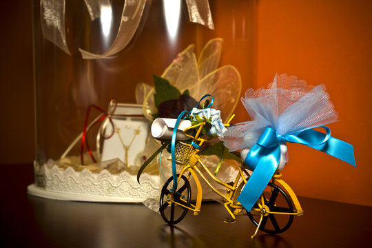 Bicycle miniature toy