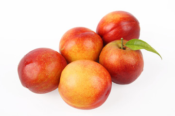 Fototapeta na wymiar five peaches
