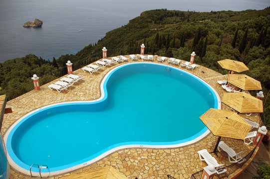 Piscine panoramique