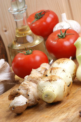 gegrillter Hühnchenspiess und Zwiebel