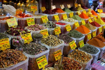 Crédence de cuisine en verre imprimé Herbes spice market in Istanbul