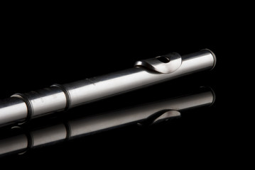 Flute © Emre Ünlenen