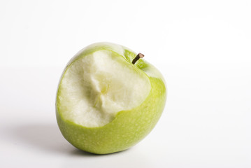 Angebissener Apfel
