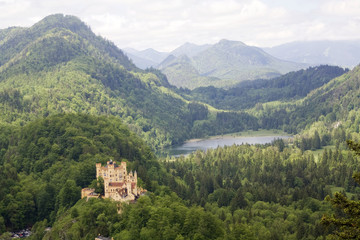 Fototapeta na wymiar royal castle, mountain landscape