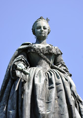 Fototapeta na wymiar Pomnik cesarzowej Marii Teresy, Wiener Neustadt